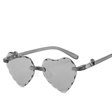 Load image into Gallery viewer, New Girl Love Heart Shape Sunglasses