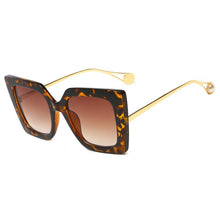 Load image into Gallery viewer, Cat Eye Leopard Sunglasses